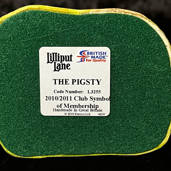 Lilliput Lane | The Pigsty | Collectors' Club - Picture 14 of 15